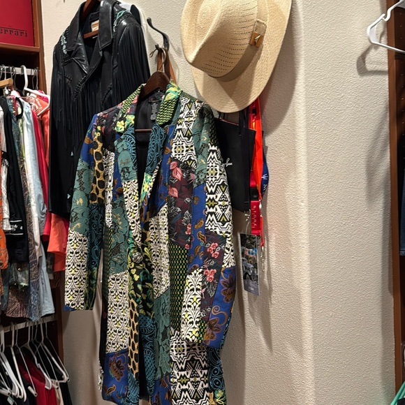 SOLD on another site -Fab Desigual jacket L - Picture 6 of 8